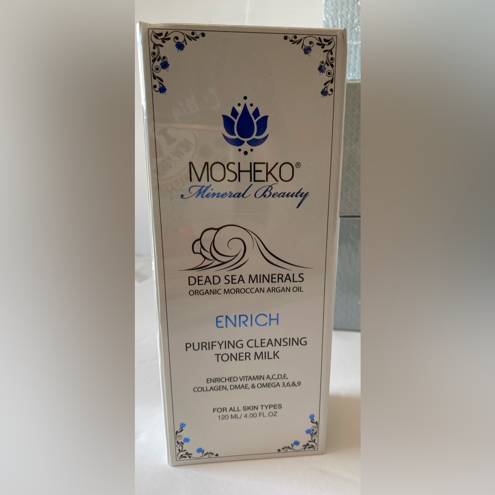 L’Core Paris . Di’Myoor, and Mosheko beauty products all new - Picture 3 of 9